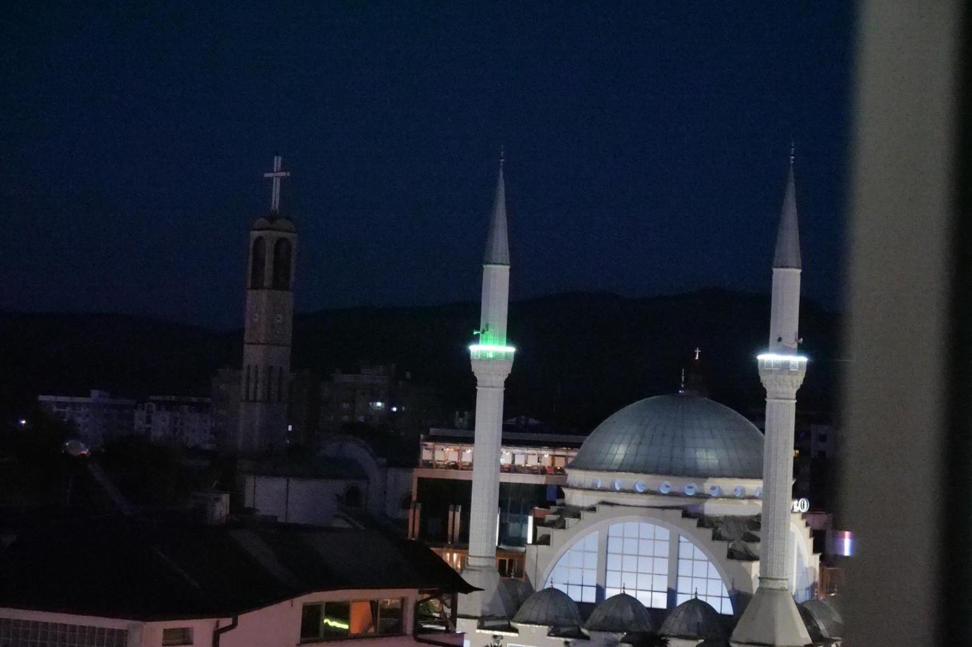 Stay-Five Rooms & Apartments Shkoder Bagian luar foto