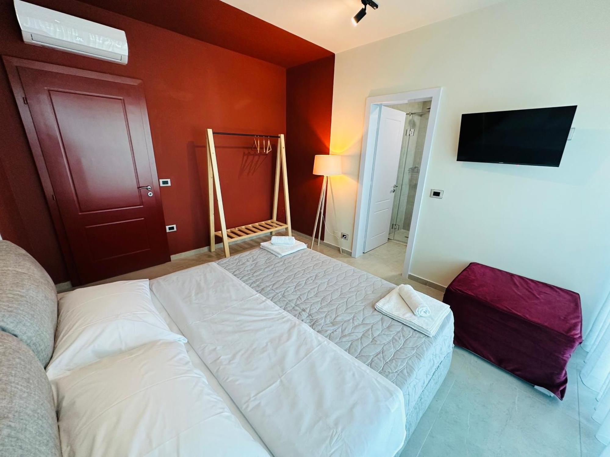 Stay-Five Rooms & Apartments Shkoder Bagian luar foto