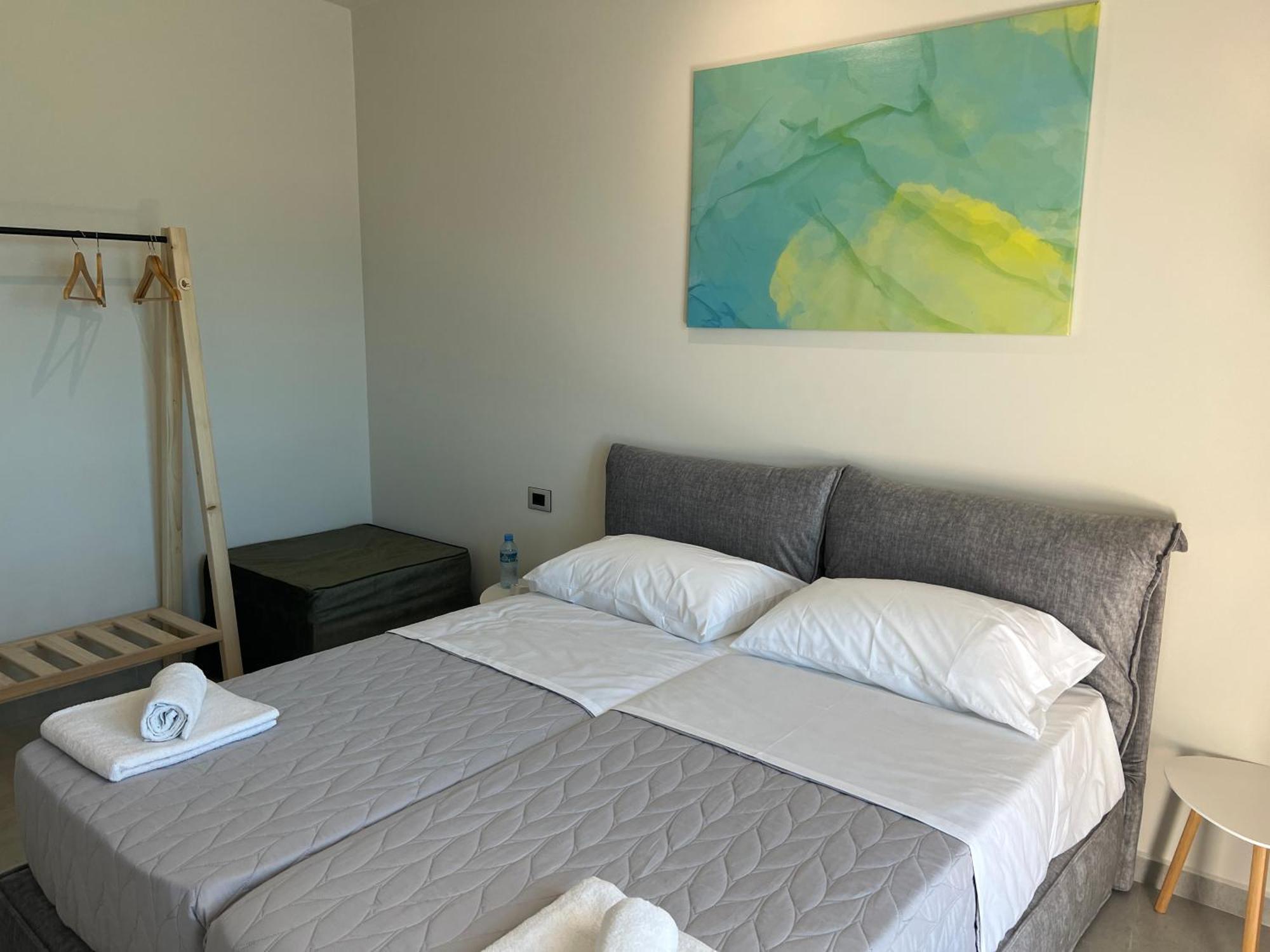 Stay-Five Rooms & Apartments Shkoder Bagian luar foto